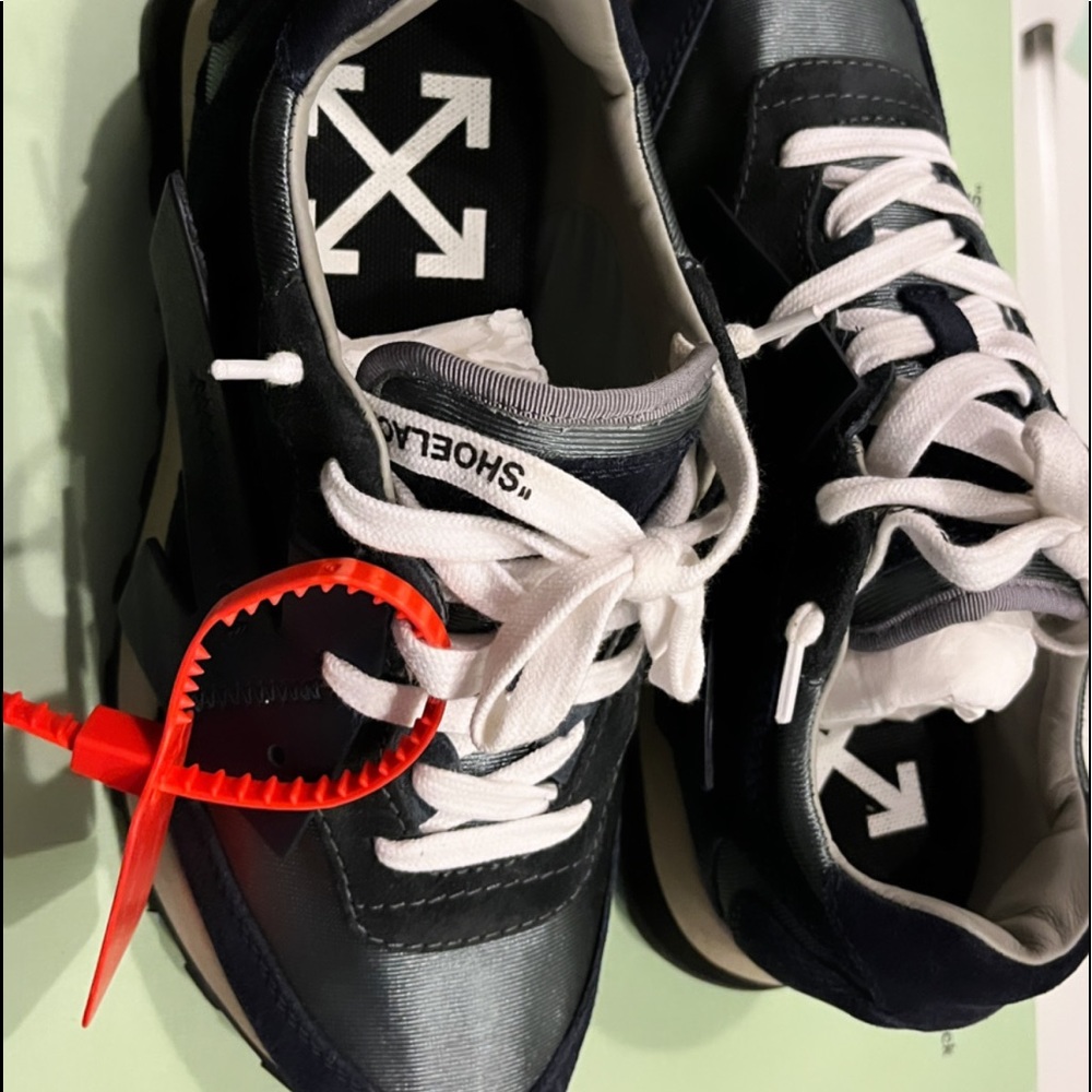 Off White Womens Shoe